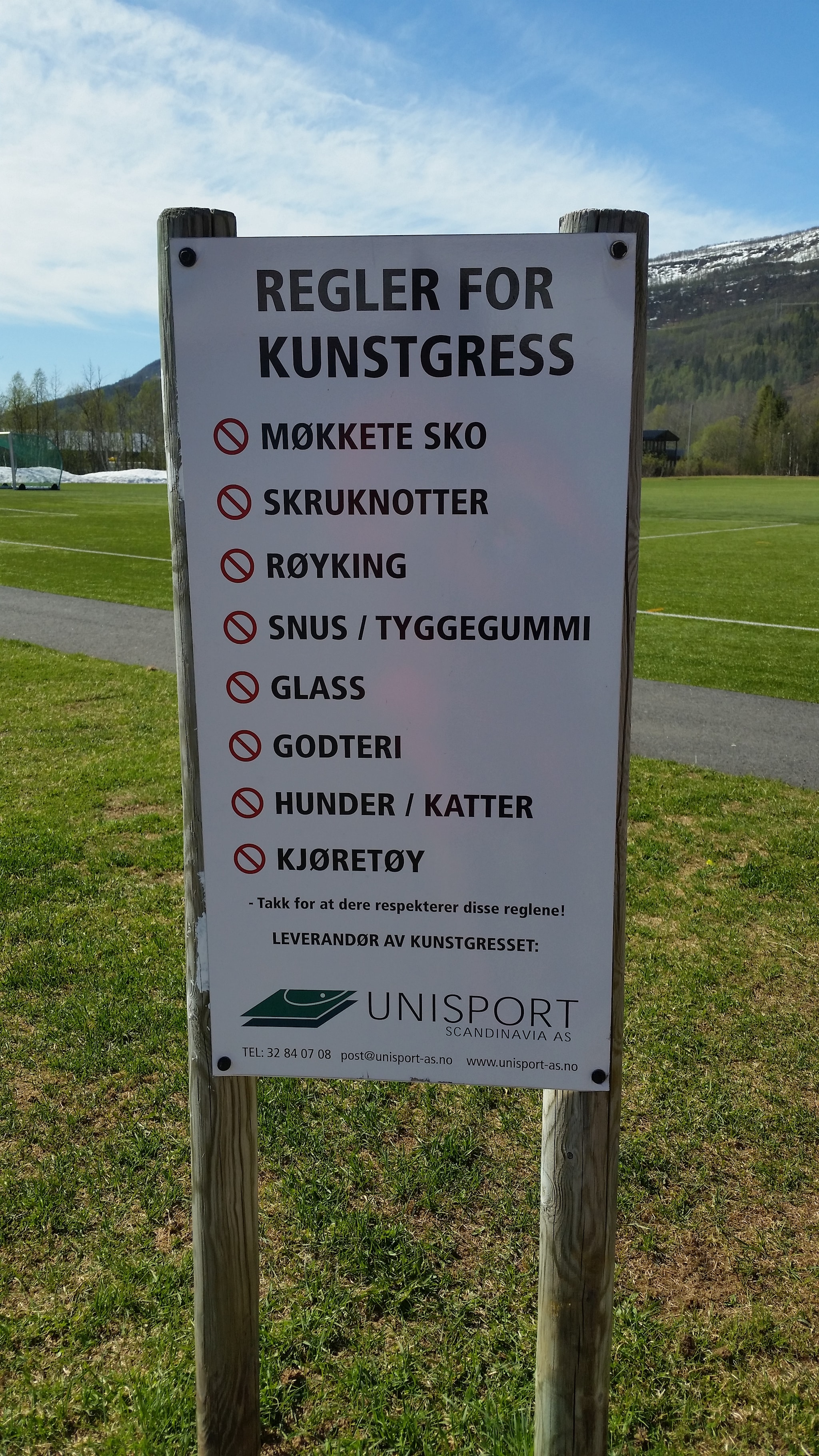 Regler for bruk av kunstgresset